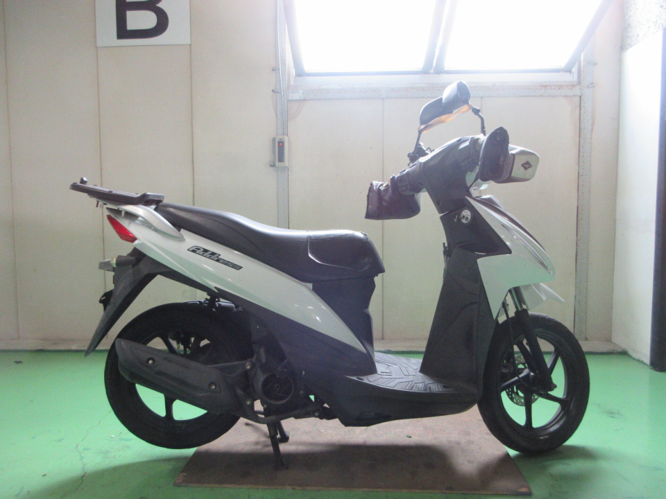 Suzuki ADDRESS V110