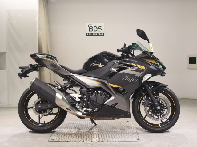 Kawasaki NINJA400 2022