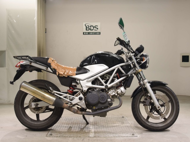 Honda VTR250 2009
