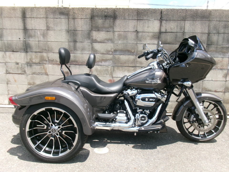 HD FLTRT TRIKE 2023