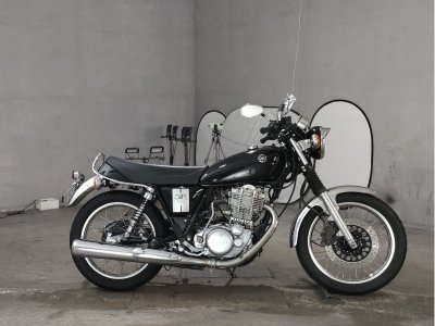 Yamaha SR400 2020
