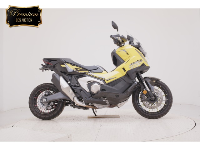 Honda X-ADV750 2025