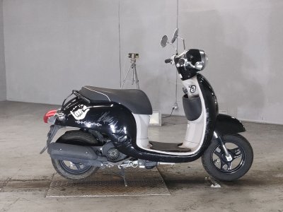 Honda GIORNO 2011
