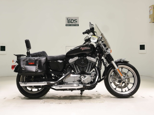 HD SUPERLOW XL1200T 2014