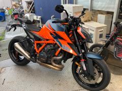 KTM 1290 SUPERDUKE R 2021