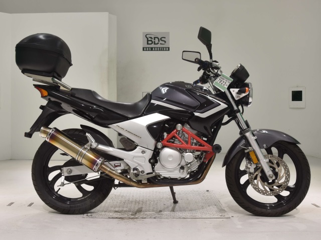 Yamaha YBR250 2013