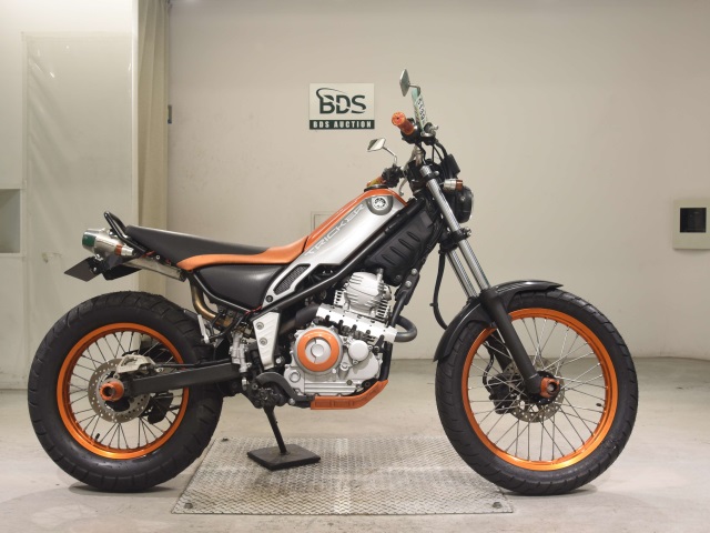 Yamaha TRICKER