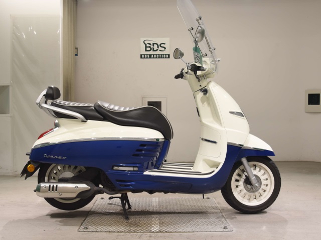 Peugeot DJANGO125A 2019