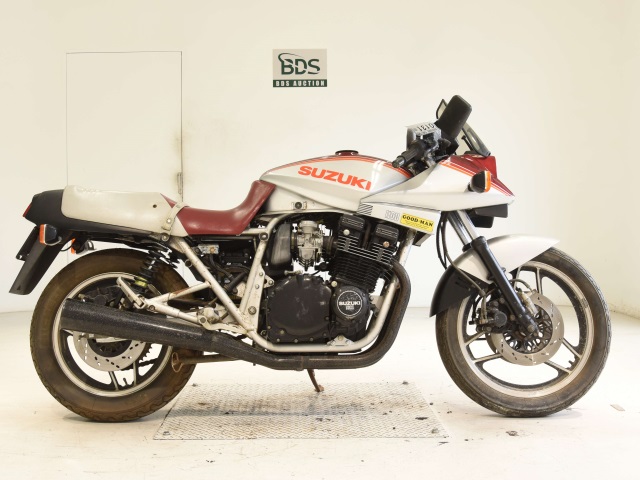 Suzuki GSX1100S KATANA 1983