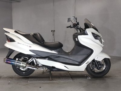 Suzuki SKYWAVE 250S