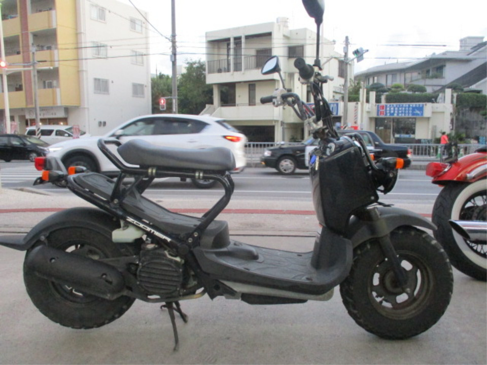 Honda ZOOMER 2011