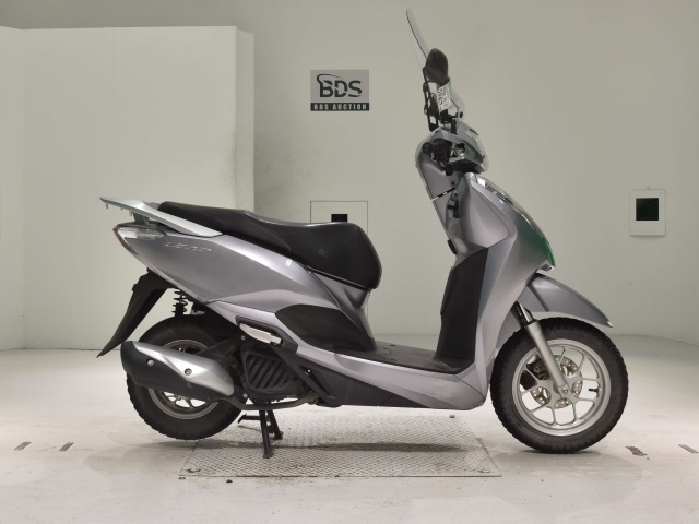 Honda LEAD125 2018