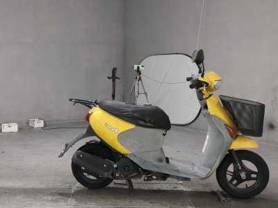 Suzuki LETS4