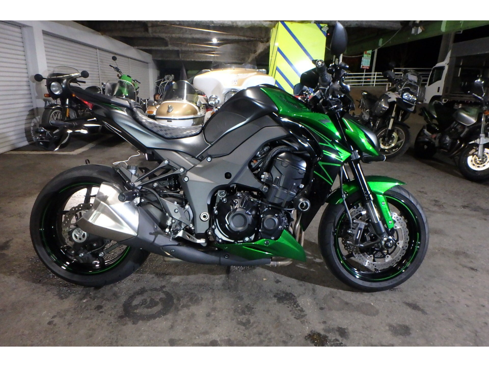 Kawasaki Z1000 2022