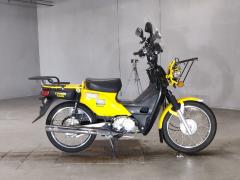 Honda CC110 CROSSCUB 2016