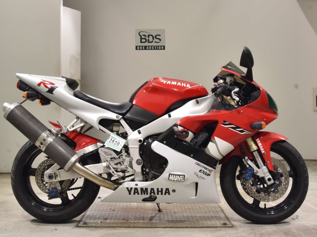Yamaha YZF-R1 1999