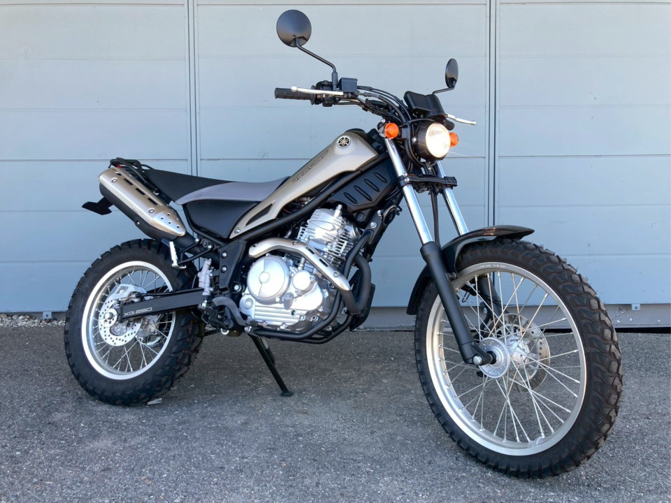 Yamaha TRICKER 2018