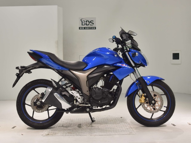 Suzuki GIXXER150