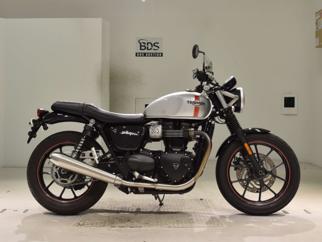 Triumph STREET TWIN 2016