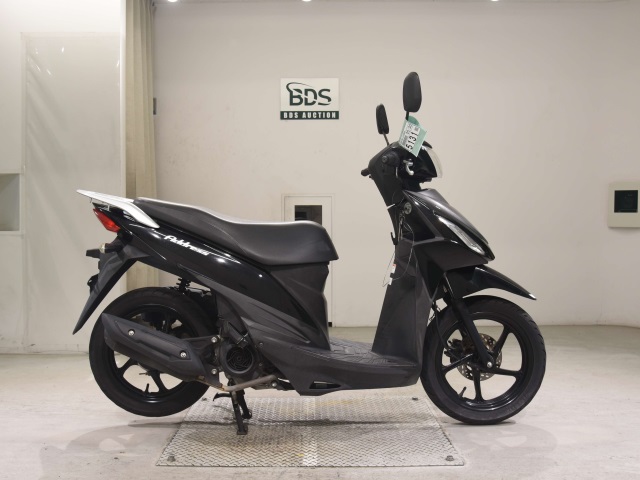 Suzuki ADDRESS V110