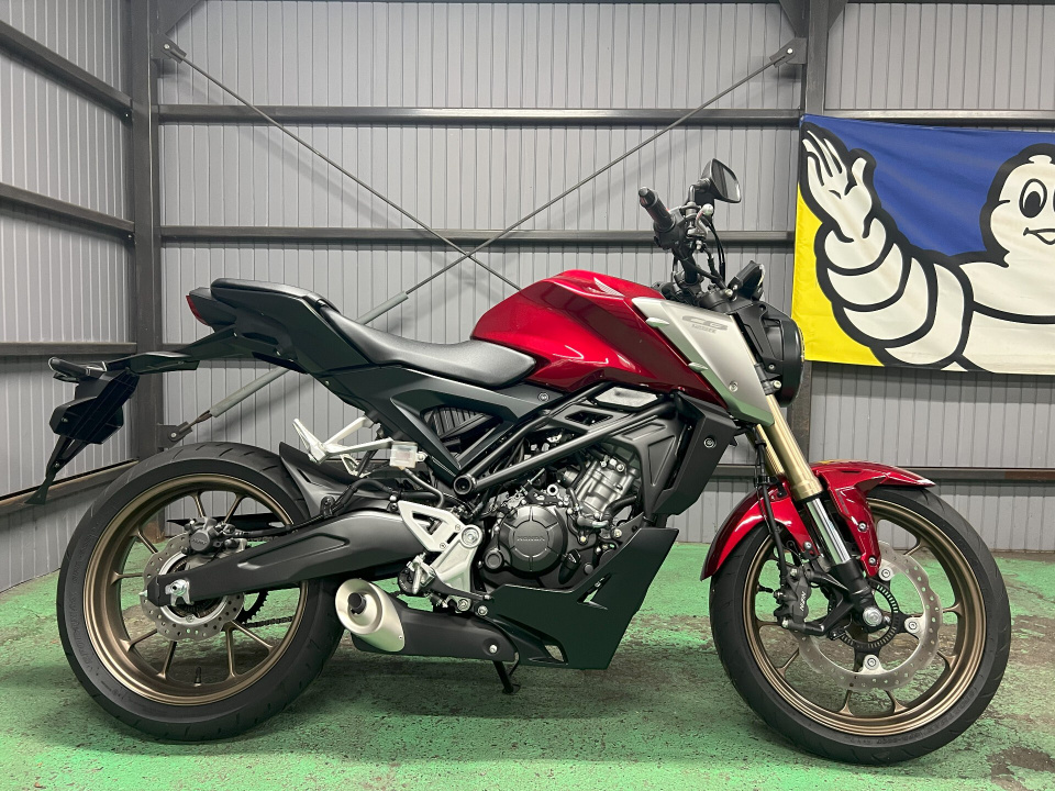 Honda CB125R 2021