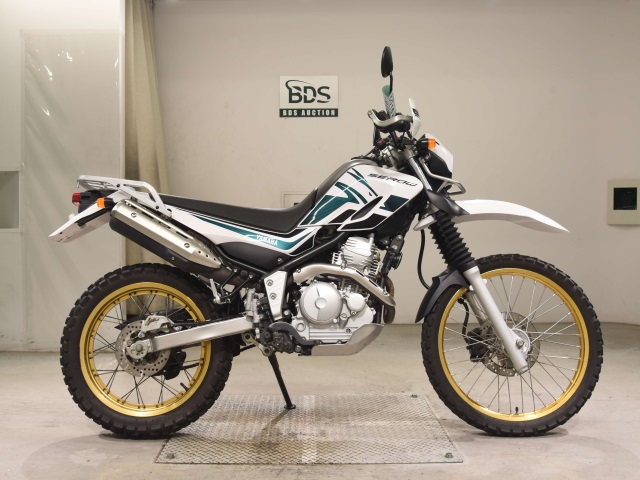 Yamaha SEROW XT250 2014