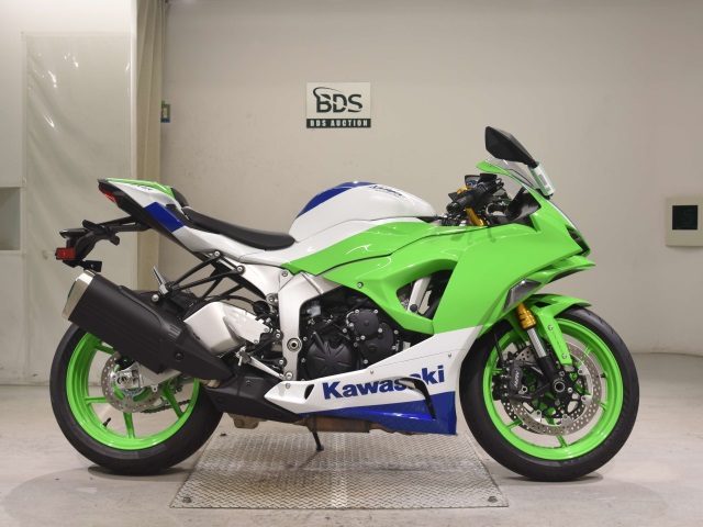 Kawasaki ZX-6R 2024