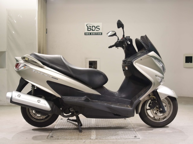 Suzuki BURGMAN200