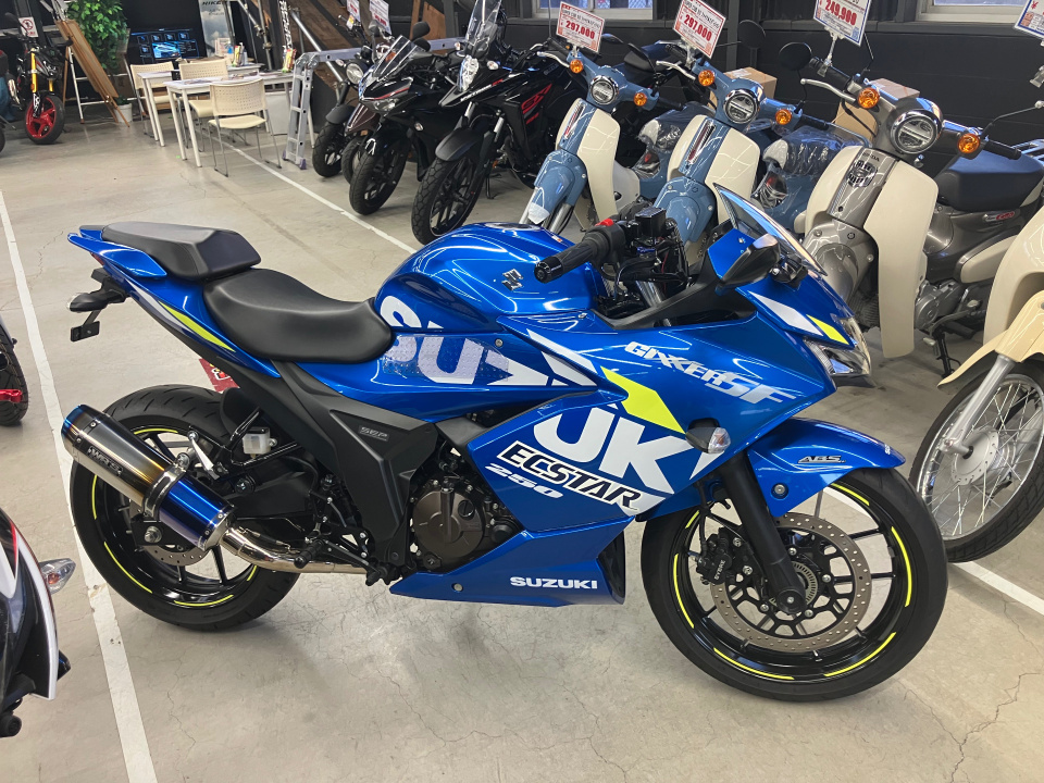 Suzuki GIXXER SF250