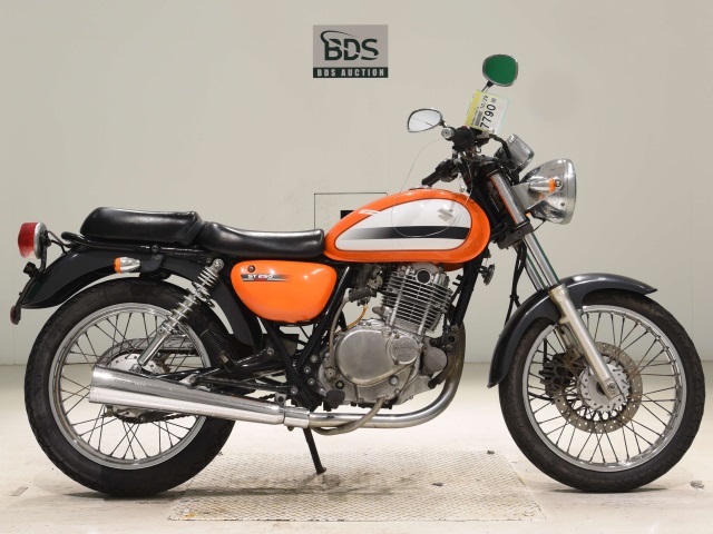 Suzuki ST250E