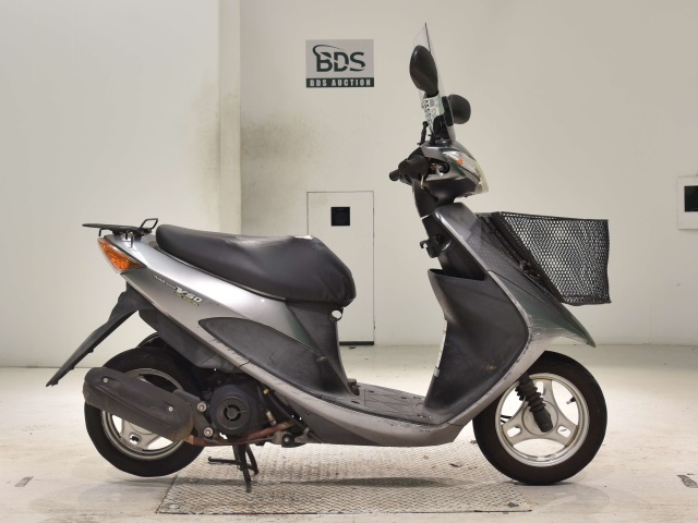 Suzuki ADDRESS V50