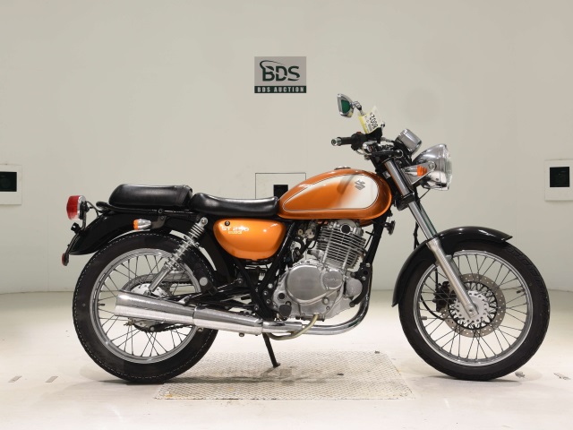 Suzuki ST250E