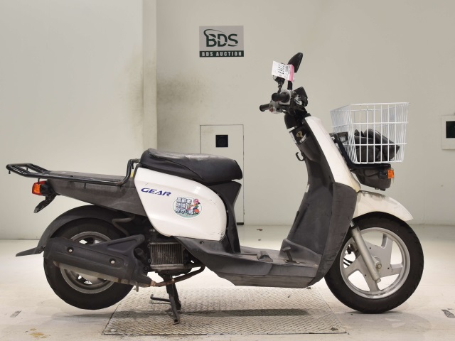 Yamaha GEAR 2011