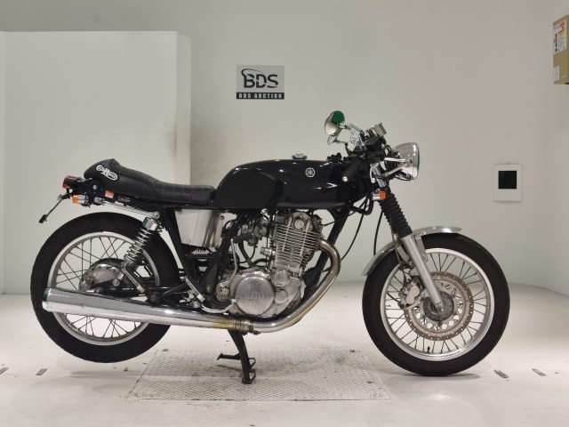 Yamaha SR400 2009