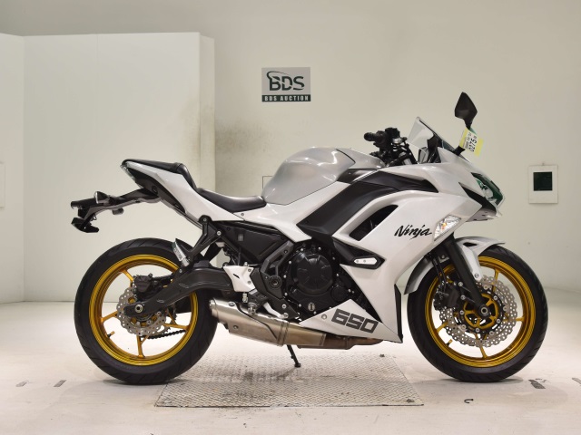 Kawasaki NINJA650A 2021