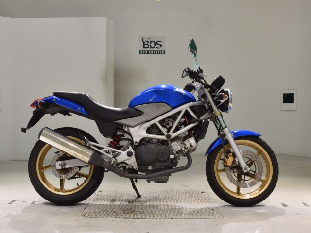 Honda VTR250 2009