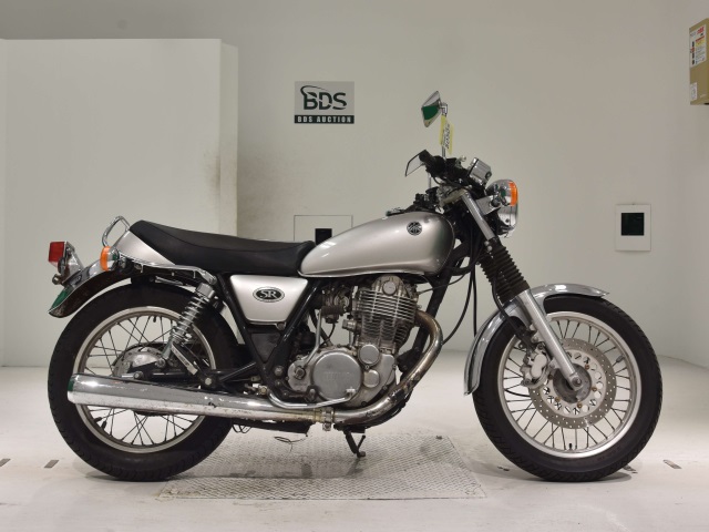 Yamaha SR400 2001