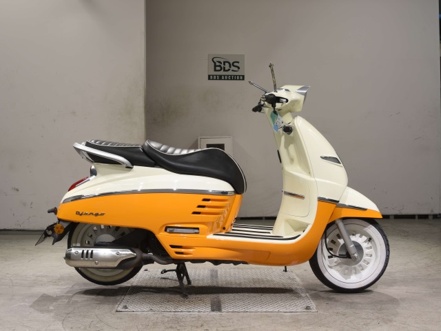 Peugeot JANGO 125 2017