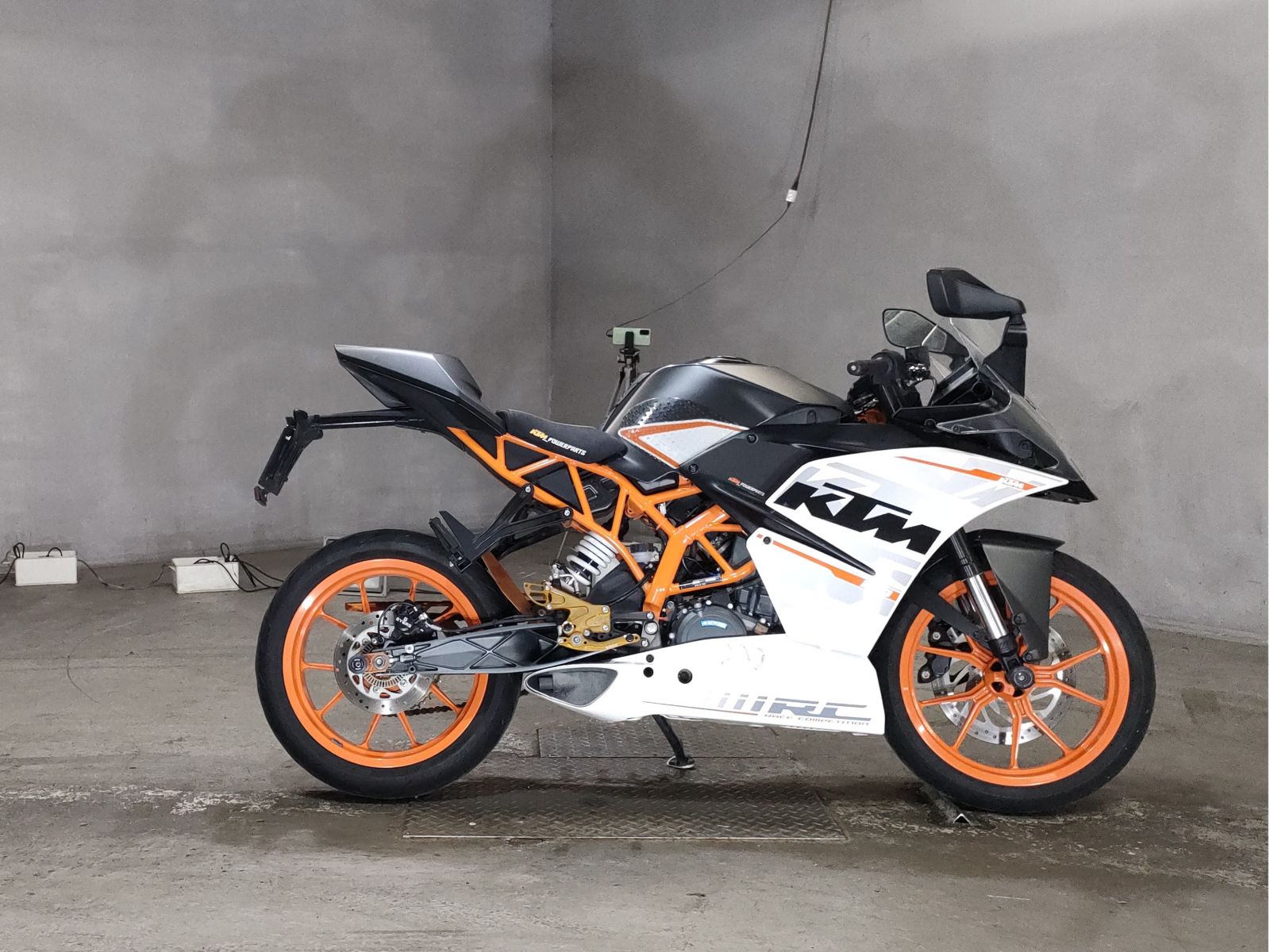 KTM RC 390 2016