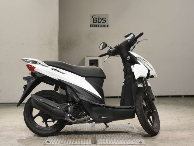 Suzuki ADDRESS V110