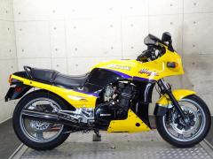 Kawasaki GPZ900R 2002