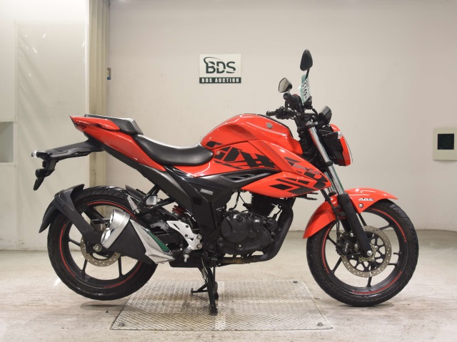 Suzuki GIXXER150