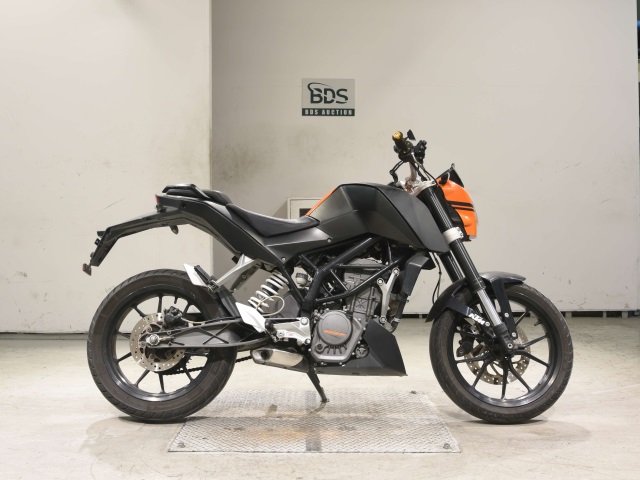 KTM 125 DUKE 2011