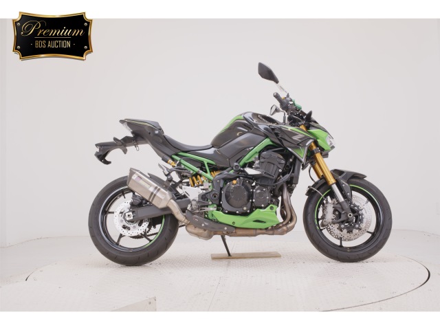 Kawasaki Z900-2SE 2022