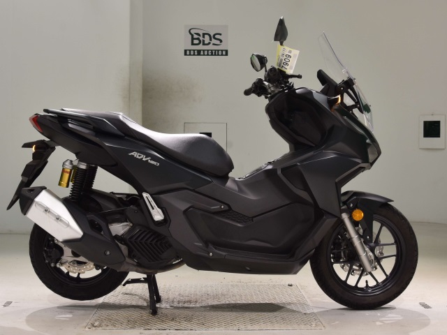 Honda ADV 160 2023