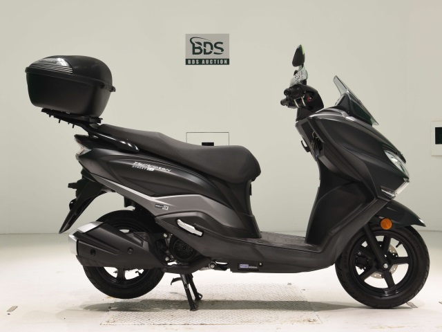 Suzuki BURGMANｽﾄﾘｰﾄ125EX