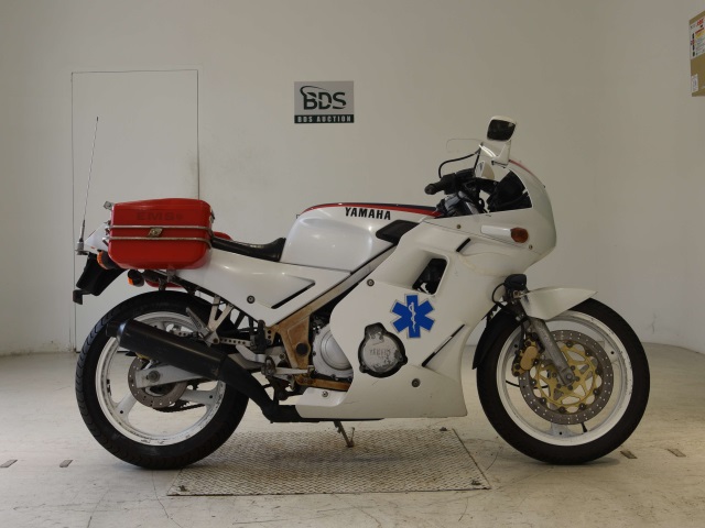 Yamaha FZR250 1987