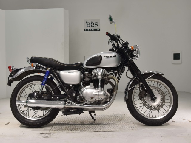 Kawasaki W650 2005