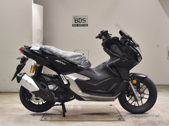 Honda ADV 160 2025