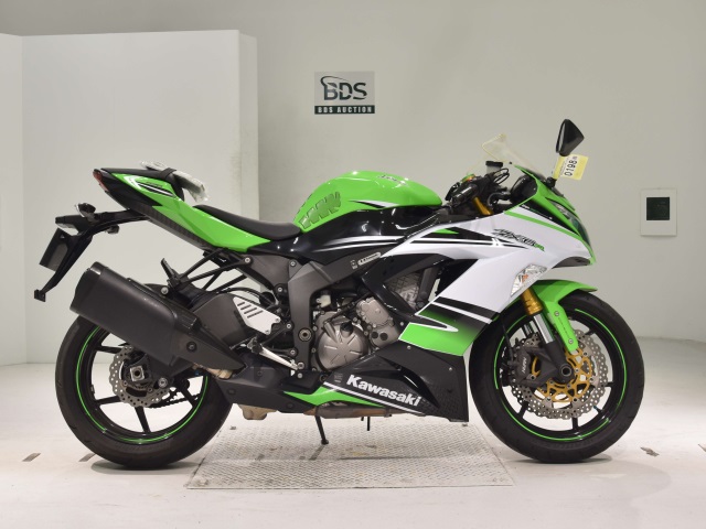 Kawasaki ZX-6RA 2015